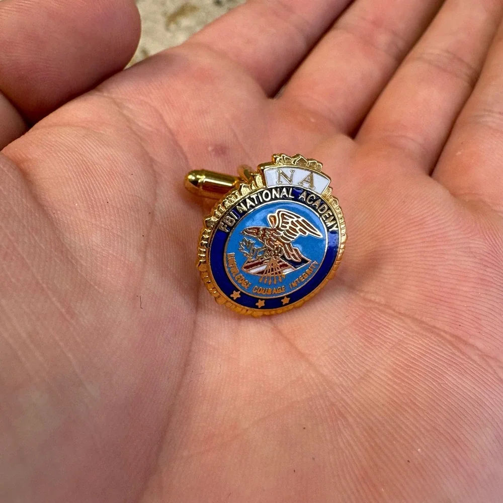 FBI National Academy NA Cufflinks Gold Tone Enamel Knowledge Courage Integrity